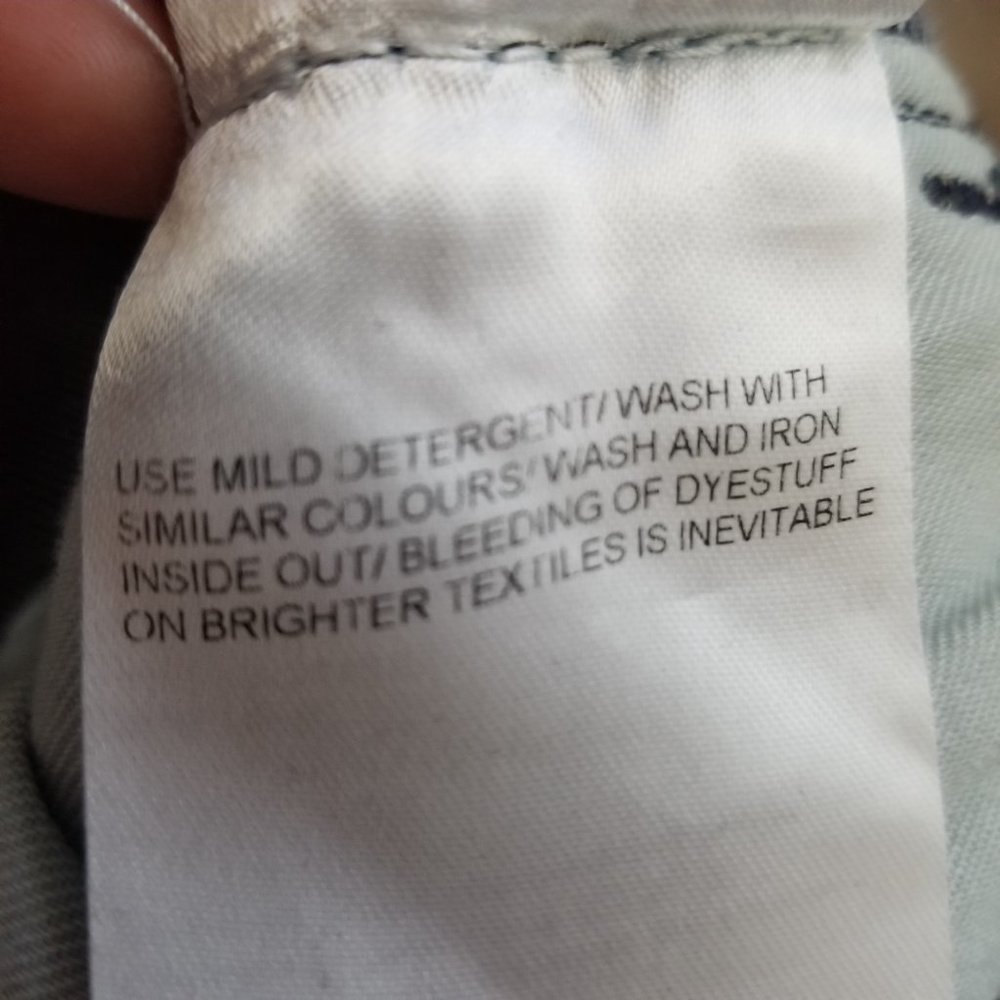 ESCADA SPORT 'Luca' Medium Wash Blue Jeans Denim Straight Leg EU 44 US 14 - Picture 9 of 10